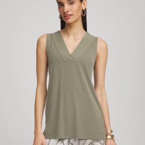 Travelers™ Knit V-Neck Tank
